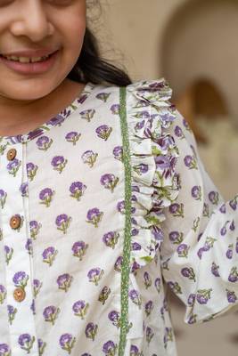 White cotton printed top and pant for girls 5