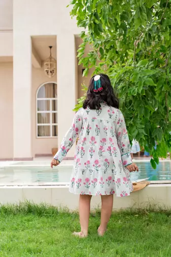 White cotton printed dress for girls