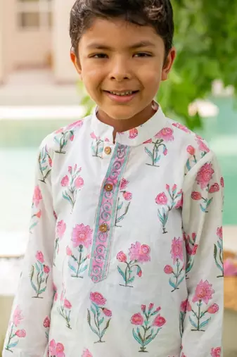 Pink cotton printed kurta pajama for boys