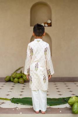 White cotton printed kurta pajama for boys 3