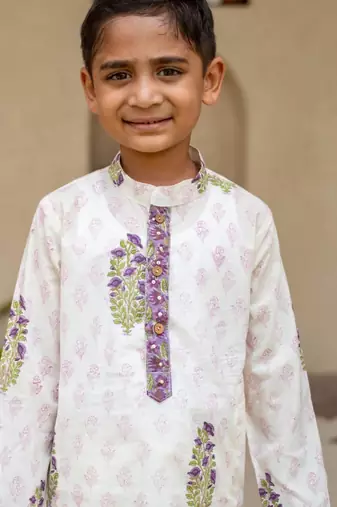 White cotton printed kurta pajama for boys