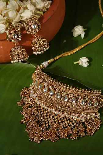 Gold plated temple necklace set