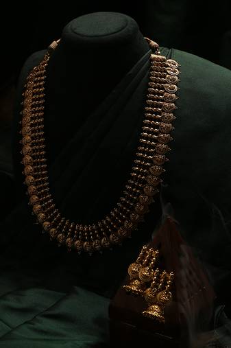 Gold plated temple necklace set