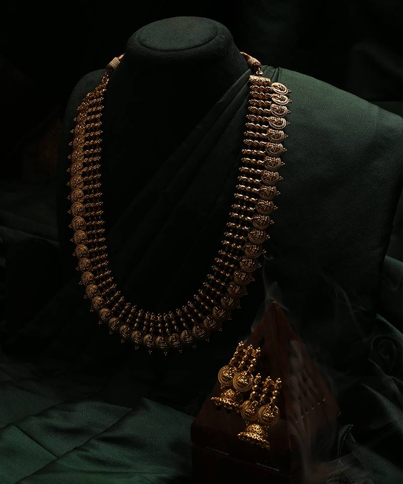 Gold plated temple necklace set