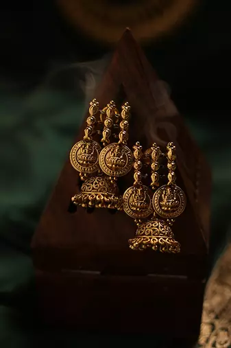 Gold plated temple necklace set
