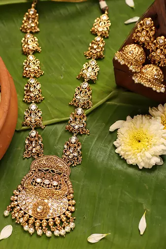 Gold plated temple necklace set