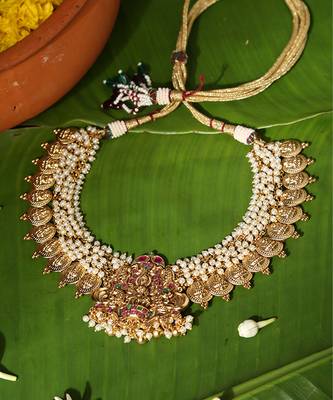 Gold plated multicolor temple pearl necklace set 2