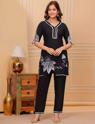  Embroidered Tunic With Trousers Co-Ords 1