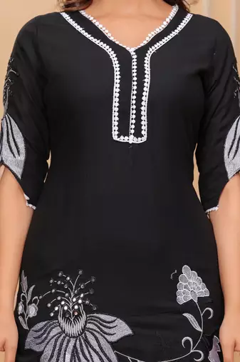  Embroidered Tunic With Trousers Co-Ords