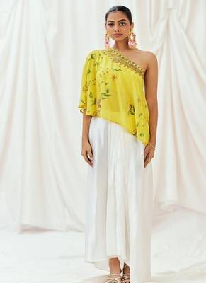 Yellow printed crepe co ord set 1