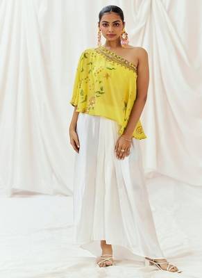 Yellow printed crepe co ord set 3