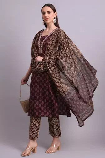 Maroon cotton buti printed & embroidery work kurta with trousers & dupatta set