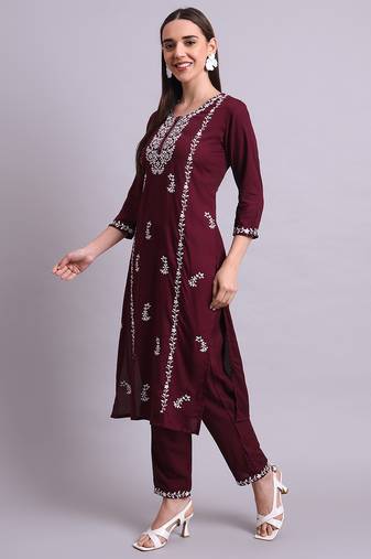 purple cotton & embroidery work kurta with trousers set