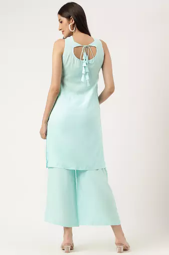 Women's embroidered rayon blue straright kurta sets