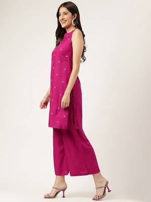 Women's embroidered rayon pink straright kurta sets 2