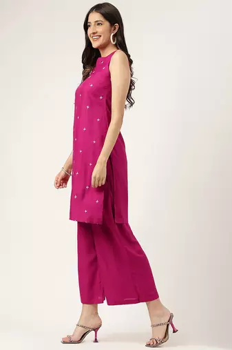 Women's embroidered rayon pink straright kurta sets
