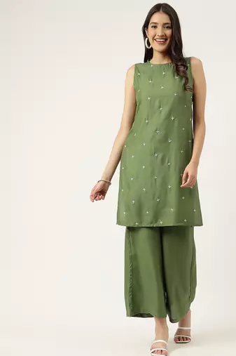 Women's embroidered rayon green straright kurta sets