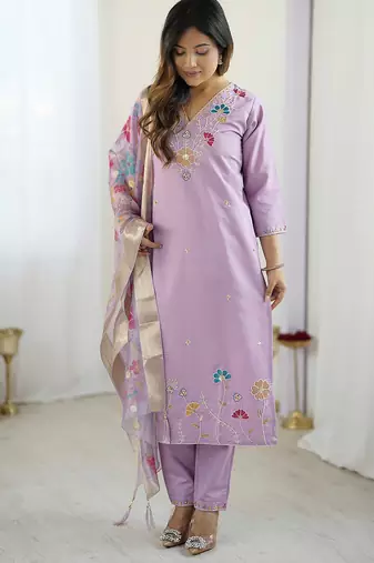 Lavender viscose gadhval silk thread embroidered with beads work kurta pant set