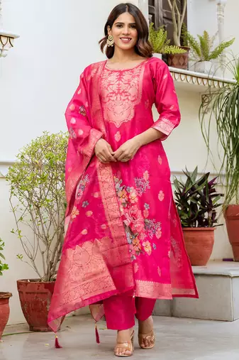 Ranipink chanderi cotton jacquard woven with digital print kurta pant set
