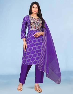 Light Blue viscose print dola with handwork kurta set 1