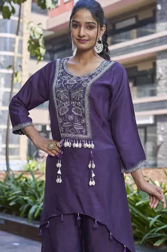 Purple viscose dola with handwork kurta set