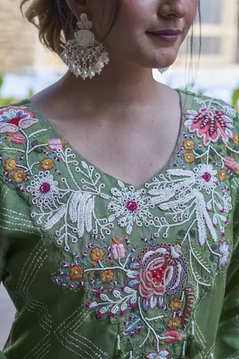 Green viscose print dola with handwork kurta set