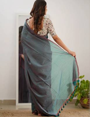 Tissue Cotton Handloom Saree with Printed Unstitched Blouse Piece 2
