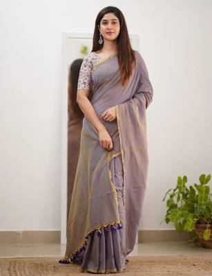 Tissue Cotton Handloom Saree With Printed Unstitched Blouse Piece 4