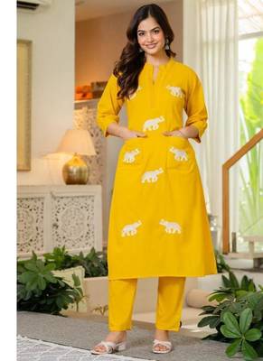 Women Ethnic Embroidery Cotton Kurta with Trouser 1