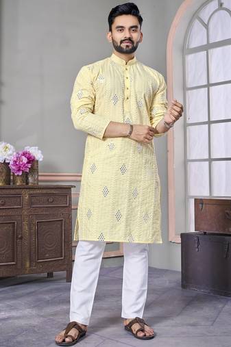 The classic choice for every occasion royal lilen kurta pyjama for men's
