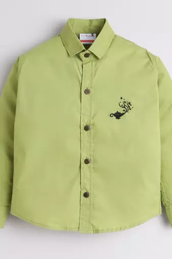 Green cotton woven shirt and pant set for boys