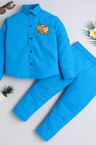 Blue cotton woven shirt and pant set for boys
