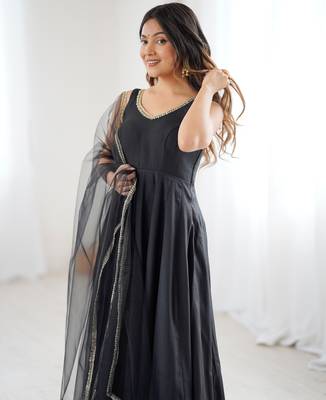 Black Colour Silk Chanderi Fabric Fully Flair Anarkali Kurti With Pant Dupatta Set 4