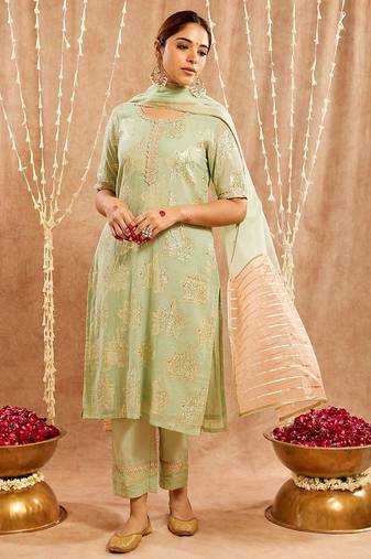 Green embroidered cotton kurta set