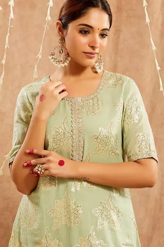 Green embroidered cotton kurta set