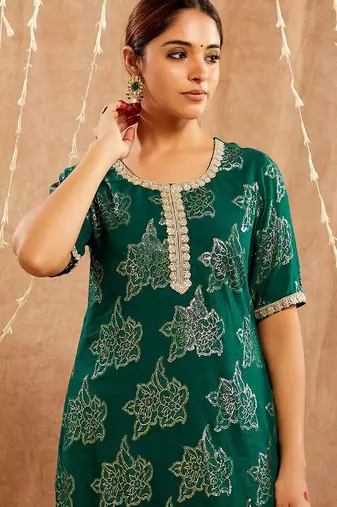 Dark green embroidered cotton kurta set
