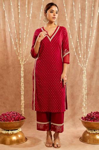 Maroon embroidered cotton kurta set