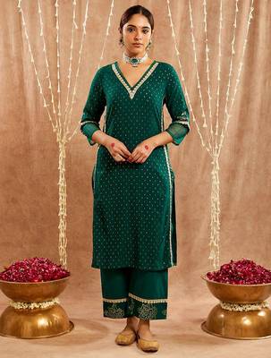 Dark green embroidered cotton kurta set 1