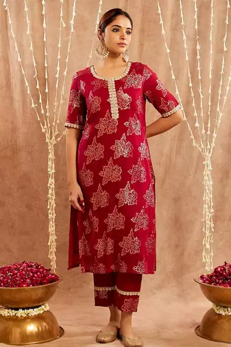 Maroon embroidered cotton kurta set