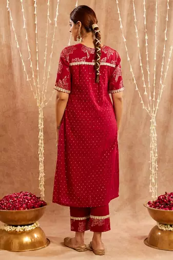 Maroon embroidered cotton kurta set