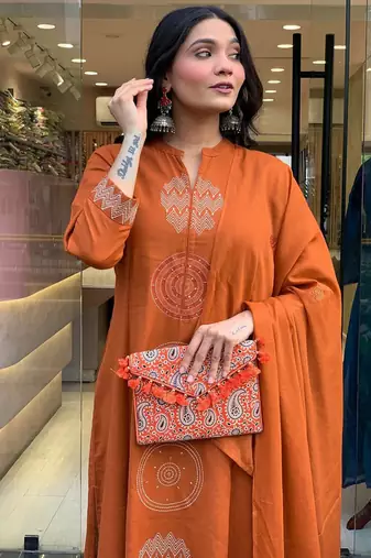  Women Ethnic Motifs Embroidered Cotton Kurta with Trousers & Dupatta