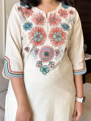  Women Floral Embroidered Regular Thread Work Pure Cotton Kurta Set 3
