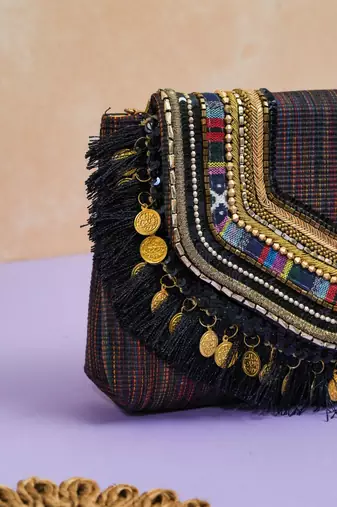 multicolor boho-style jacquard thread embroidered clutch