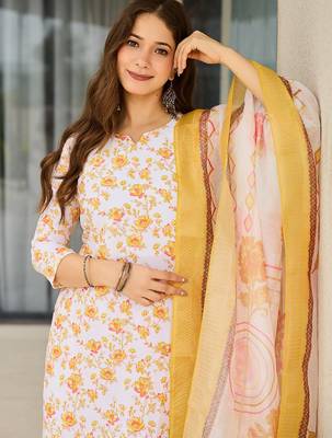 Off white silk blend printed kurta pant set 4