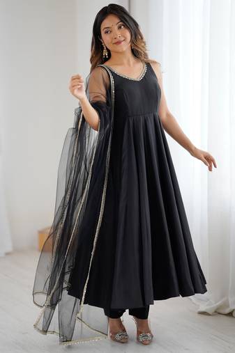 Black Elegant Roman Silk Chanderi Anarkali Suit Set for Festive Occasions