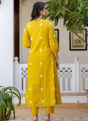  Women Ethnic Motifs Embroidered Cotton Anarkali Kurta with Trousers & Dupatta 2