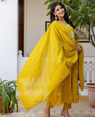 Women Ethnic Motifs Embroidered Cotton Anarkali Kurta with Trousers & Dupatta 3