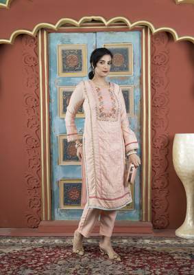 Peach embroidered silk straight cut kurta pants set 3