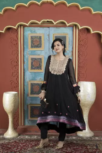 Black embroidered georgette asymmetrical kurta pants set