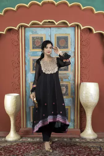Black embroidered georgette asymmetrical kurta pants set